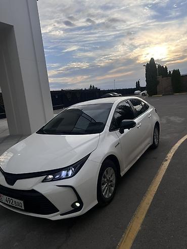 toyota mark 1: Toyota Corolla: 2019 г., 1.8 л, Автомат, Гибрид, Седан — 1