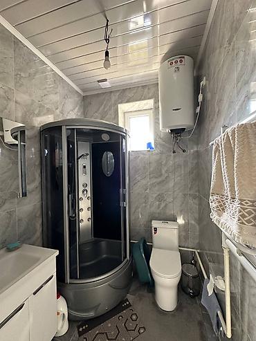 180: 🏡 СРОЧНО продаётся дом в районе Ак-Ордо 2! ( с мебелью) 📍 Адрес — 10