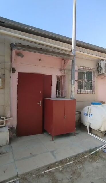 Həyət evləri və villaların satışı: Binəqədi qəs. 1 otaqlı, 45 kv. m