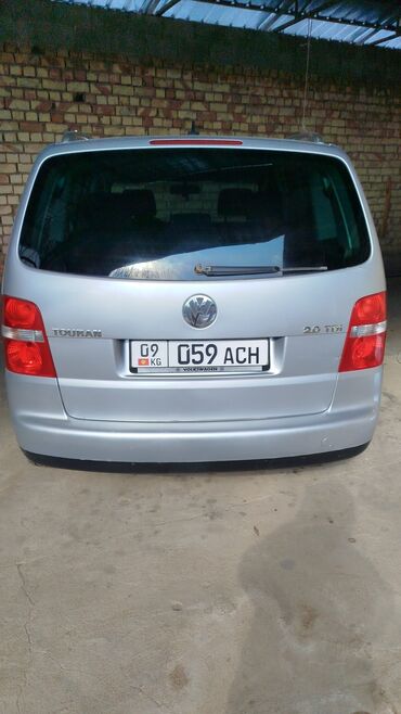 Volkswagen: Volkswagen Touran: 2005 г., 2 л, Автомат, Дизель, Минивэн