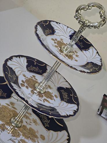 güllü tort: Tort və şiriniyyat qabı, rəng - Qızılı, Farfor — 2