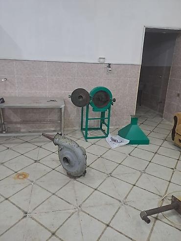 Digər kənd təssərüfat avadanlığı: Qənd pisiren aparat Təsvir: - Qanadlı heyvanların kəsimdən sonrakı — 6