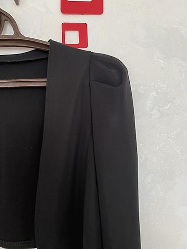 toyu: Qara Qadın Qısa pencək. - Rəng: qara - Üslub: qısa bolero, açıq ön — 2
