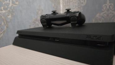 PS4 Slim 500gb konsol, 1 eded original pult, 4 oyun. Sistem versiyasi