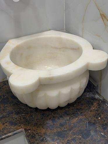 Hamam dolabları: Mərmər hamam dəsti – kurna və konsol - Material: təbii mərmər - Rəng — 3