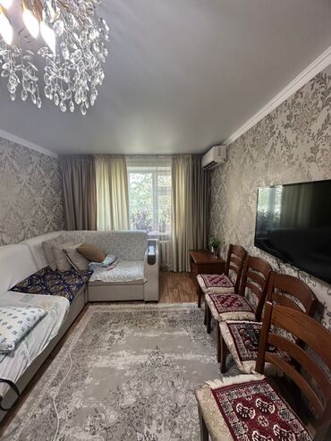 3х комнатная квартира в джале: 3 комнаты, 90 м², Индивидуалка, 4 этаж, Евроремонт