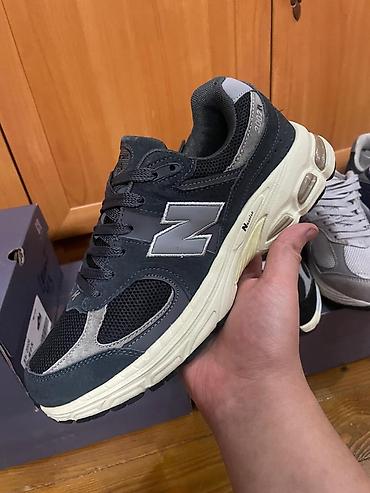 lining 42: Мужские кроссовки, 40, 40.5, 41, New Balance, Новый, цвет - Серый, Платная доставка — 1