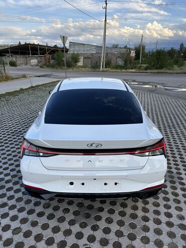 Hyundai: Hyundai Avante: 2021 г., 1.6 л, Автомат, Бензин, Седан