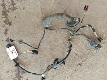 Двери и комплектующие: Дверь Передняя правая Ford, Б/у, Оригинал — 4