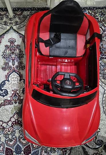 mini maşin: Uşaq üçün elektrikli minik maşını – qırmızı - Korpusu sport — 2