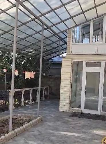 Сдается 2-х этажный дом с мансардой, благоустроенный есть башня, зона