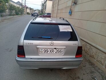 Mercedes-Benz: Mercedes-Benz 220: 2.2 l | 2000 il Universal — 4