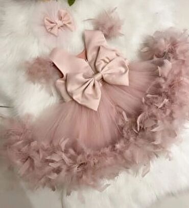 шикарное платье для девочки: Детское платье, цвет - Розовый, Б/у