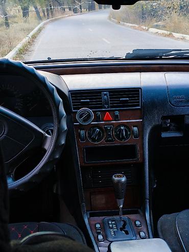 c 220: Mercedes-Benz C-Class: 1994 г., 2.8 л, Автомат, Бензин, Седан — 2