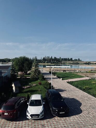 жилье иссык куль: Коттедж, ЦО Париж, Чок-Тал, Детская площадка, Парковка, стоянка, Охраняемая территория