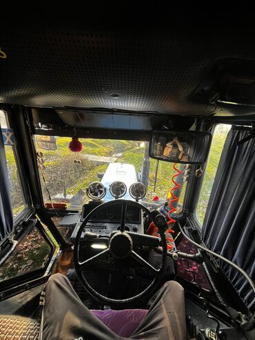 Traktorlar: Belarus MTZ traktor - Rəng: mavi, orijinal “BELARUS” yazıları və — 9