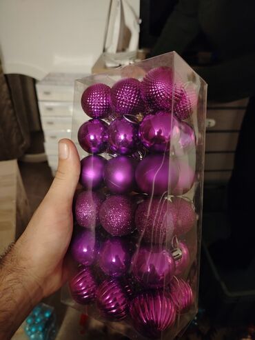 Yeni il oyuncaqları və bəzəkləri: Yeni il ağacı üçün oyuncaq dəstləri - 9-luq qutular: Hər qutuda 9 — 6