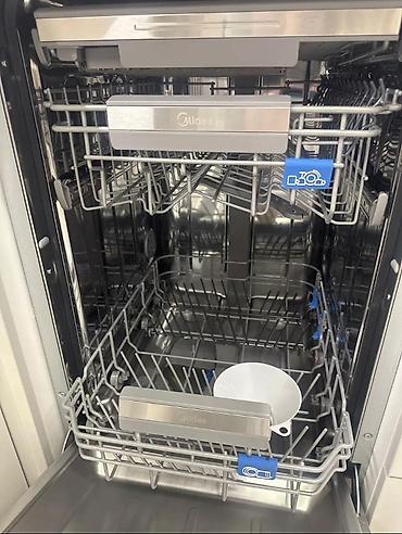 Посуточная аренда квартир: 2 комнаты, Душевая кабина, Постельное белье, Кондиционер — 10