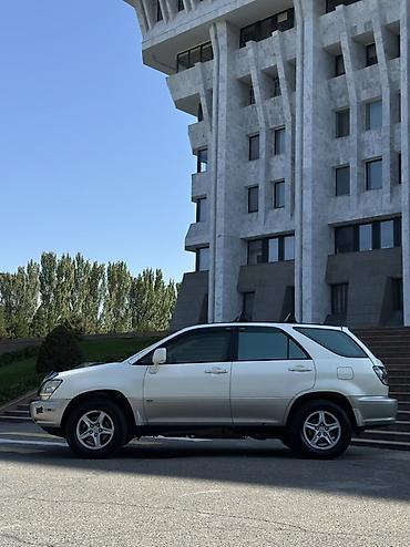 за неделю: Lexus RX: 2001 г., 3 л, Автомат, Бензин, Внедорожник — 4