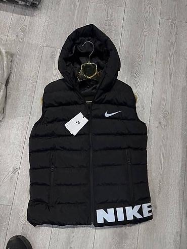 hermes: Muski prsluci samo u crnoj boji
S M L XL XXL
Cena 4100 dinara 🦋📌📌
pt — 1