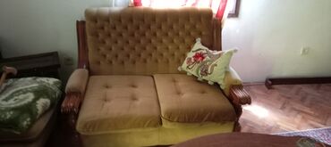 Furniture: Three-seat sofas, color - Beige, Used