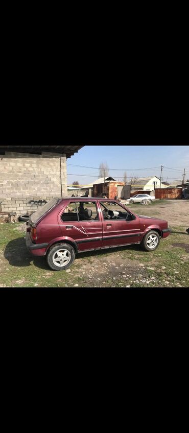 nissan not: Nissan Micra: 1991 г., 1.3 л, Механика, Бензин, Хэтчбэк