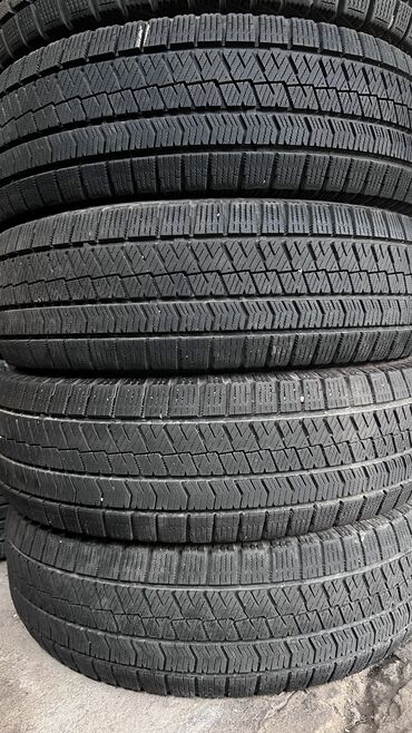 Шины: Шины 195 / 65 / R 15, Зима, Б/у, Комплект, Легковые, Япония, Bridgestone