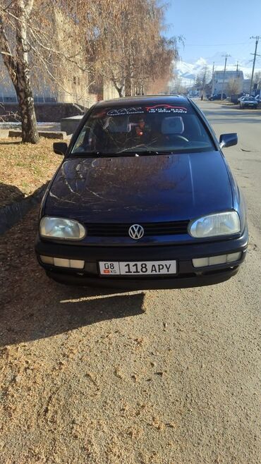 тико сатам: Volkswagen Vento: 1992 г., 1.8 л, Механика, Бензин, Вэн/Минивэн