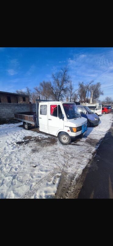 мерс домкрат: Легкий грузовик, Mercedes-Benz, Дубль, 2 т