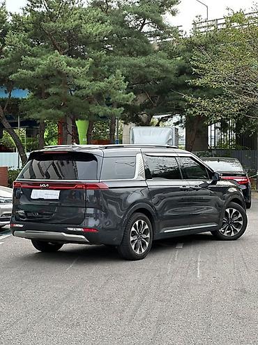 Kia: Kia Carnival: 2020 г., Минивэн — 6