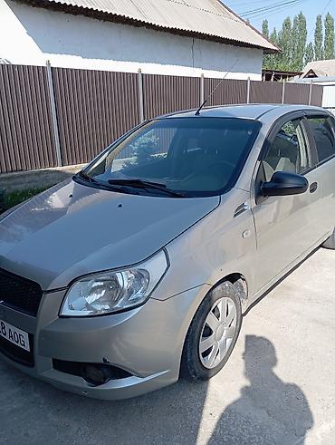spark premier: Chevrolet Aveo: 2008 г., 1.2 л, Механика, Бензин, Хэтчбэк — 4