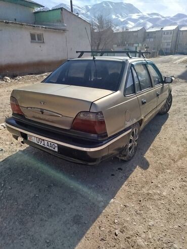 Daewoo: Daewoo Nexia: 2005 г., 1.5 л, Механика, Бензин, Седан