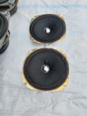 Dinamiklər və kolonkalar: Dinamiklər bir böyük basavik 60azn,iki basavik balaca 60 azn, bir səs -da lalafo.az — 8 Dinamiklər və kolonkalar: Dinamiklər bir böyük basavik 60azn,iki basavik balaca 60 azn, bir səs — 8