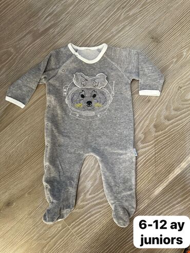 Uşaqlar üçün digər geyimlər: Uşağ geyimleri,hamısı yaxşı veziyyetdedi,yaslari elanda qeyd olunub,1 — 2