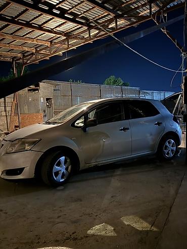 авто ярис: Toyota Auris: 2007 г., Механика, Дизель, Хэтчбэк — 4