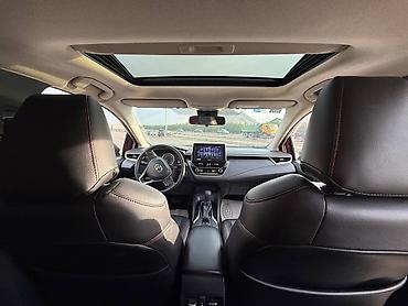 freightliner columbia: Toyota Corolla: 2019 г., Автомат, Бензин, Седан — 4