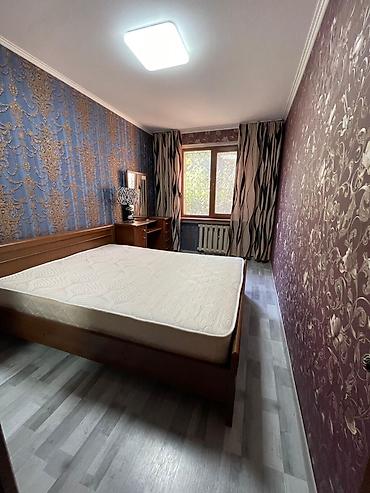 Продажа квартир: 3 комнаты, 58 м², 6 мкр 104 серия, 2 этаж — 8