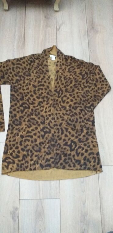 Košulje, bluze i tunike: L (EU 40), Vuna, Leopard, krokodil, zebra