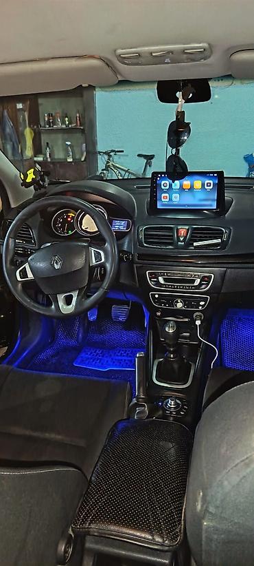 Renault: Megan 3 2012 ci il 1.5 turbo dizel Heçbir problemi yoxdur Motor 3 aydı — 11