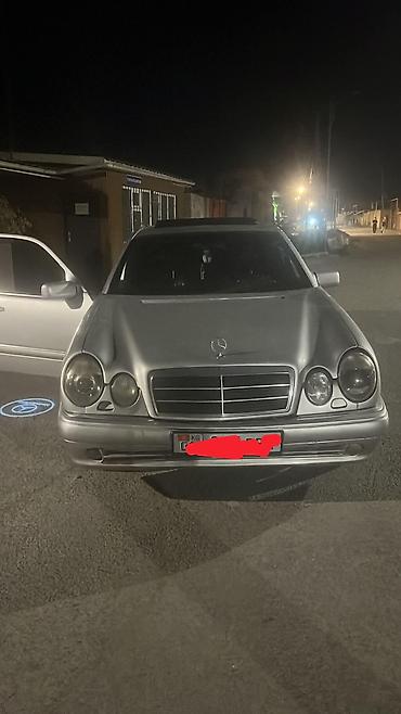 audi a4: Mercedes-Benz E-Class: 1997 г., 4.3 л — 4