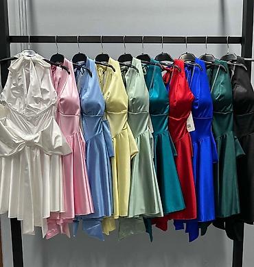 Haljine: 03. L. Haljina 
3.500 dinara — 10