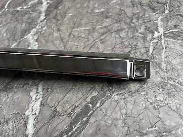 Бампер и комплектующие: Накладка на бампер Toyota, Новый, Оригинал — 5