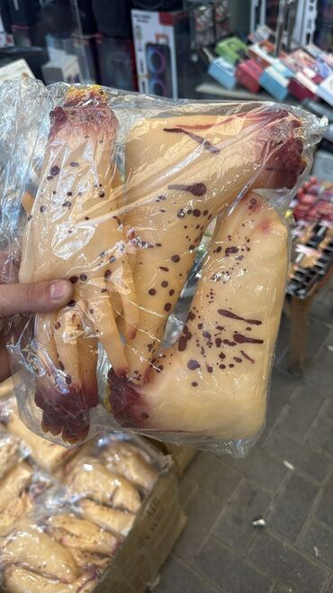 Oyuncaqlar: Halloven malları Geyimlər Dekorlar Aksesuarlar Qorxulu və maraqlı — 8