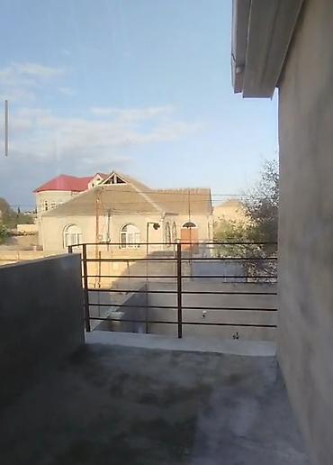 modern ev: Bina qəsəbəsimerkeze piyada gedib gelinir-2 mertebe 1 mansar., mərkəzə — 4