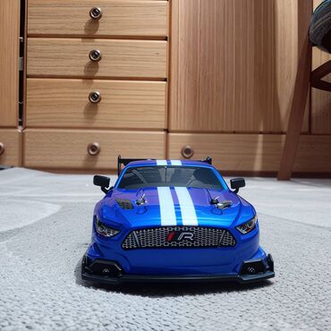 Autići: Nov auto na daljinsko upravljanje. Pale mu se prednja svetla i svetla — 9