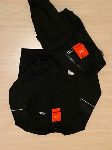 винтаж одежда: Спортивный костюм L (EU 40), цвет - Черный