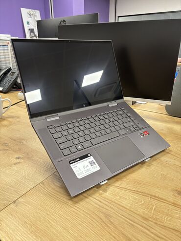 HP: HP Envy, 15 ", AMD Ryzen 5, 256 GB