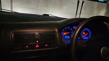 Volkswagen: Volkswagen Golf: 2002 г., 1.6 л — 6