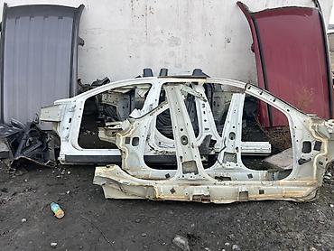 Силовые элементы кузова: Лонжерон Kia — 4