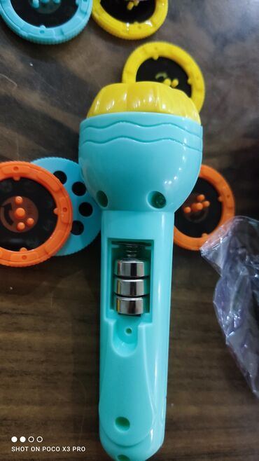 Ostalo: Projektor lampa za decu Nadam se da vam je po slikama sve jasno Cena — 4